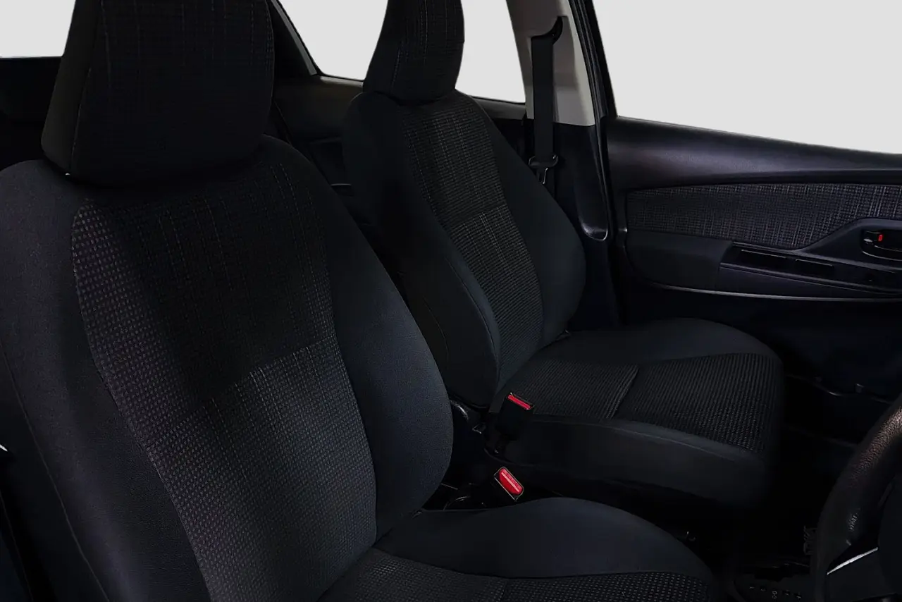 2018 Toyota Yaris Gallery Image 12