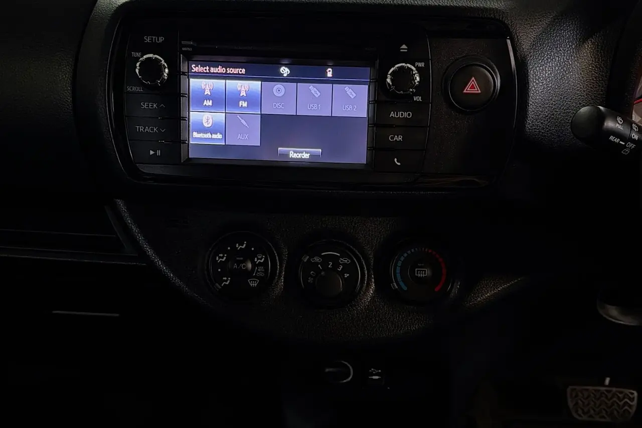 2018 Toyota Yaris Gallery Image 14