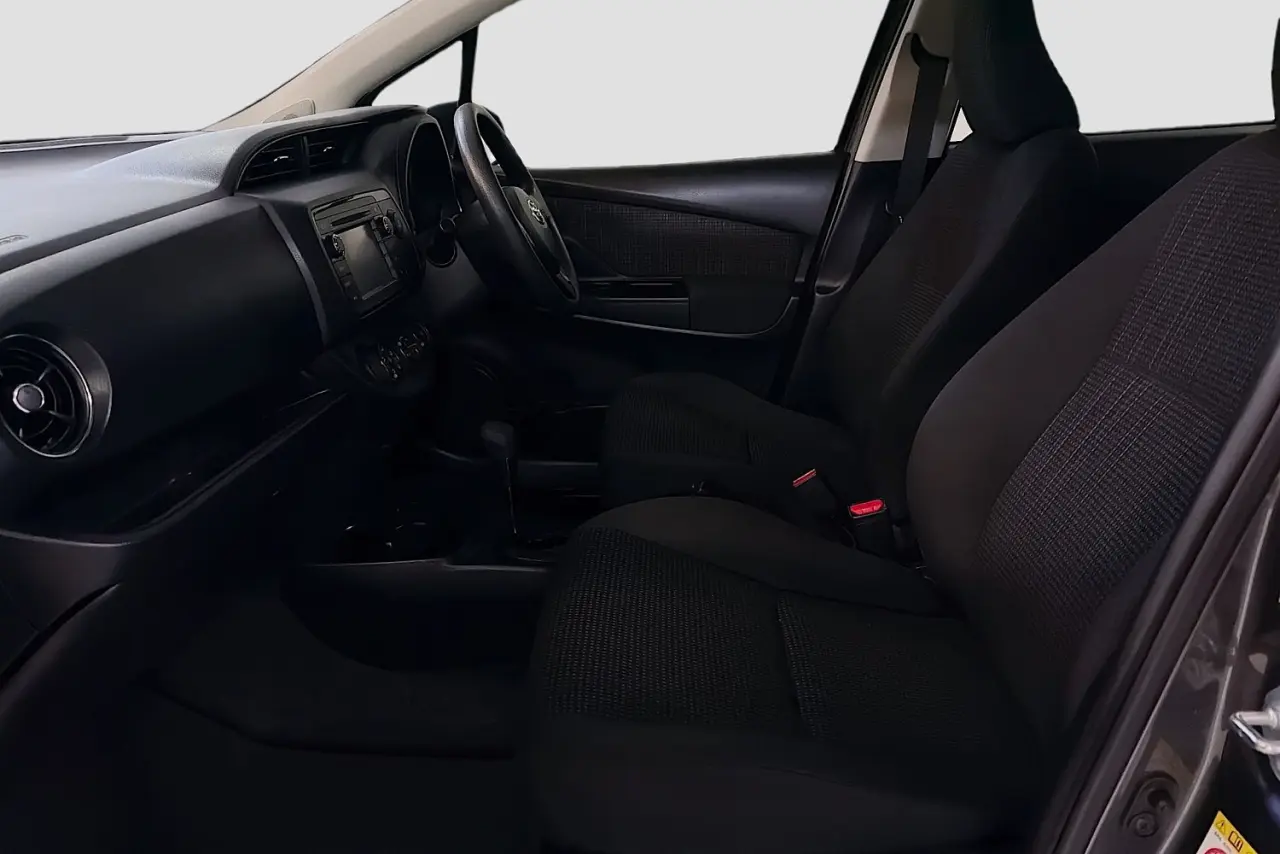 2018 Toyota Yaris Gallery Image 23