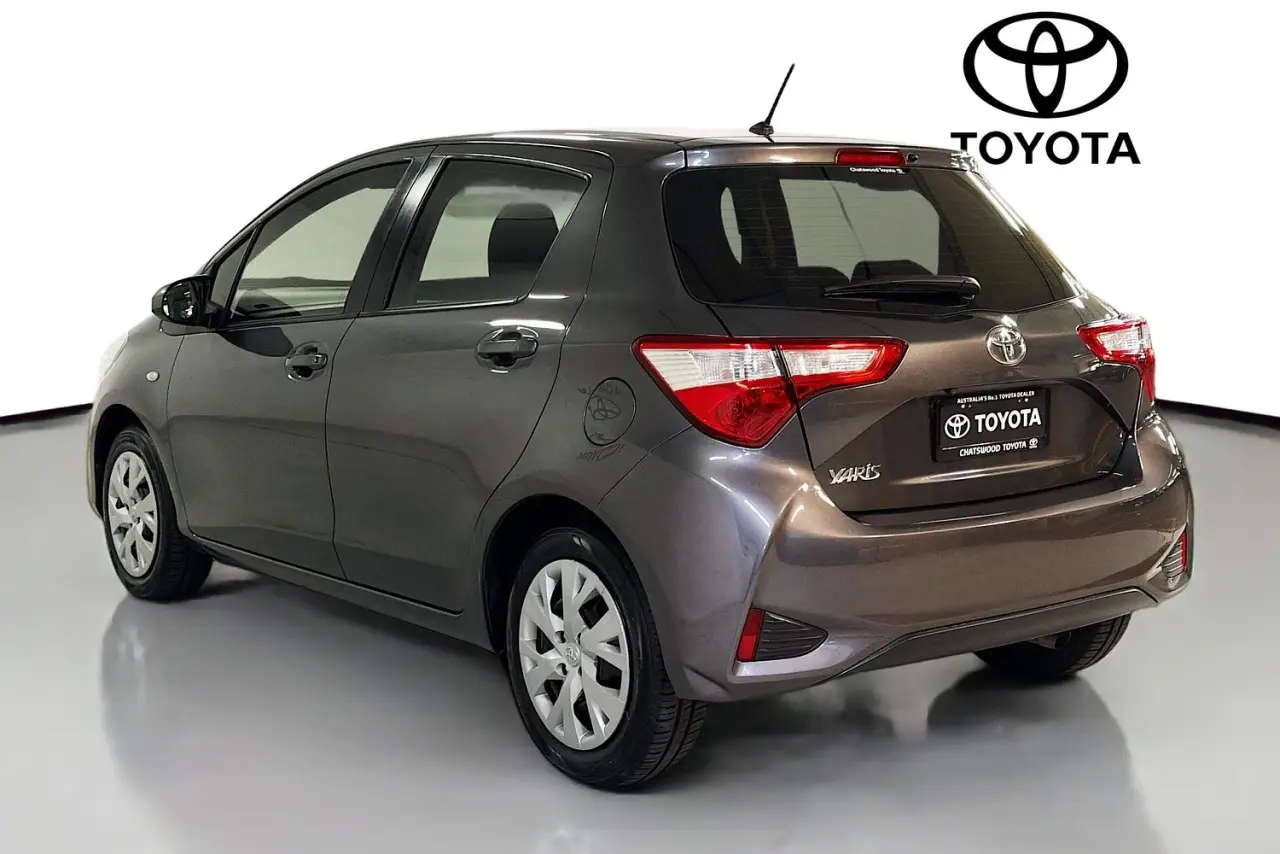 2018 Toyota Yaris Gallery Image 6