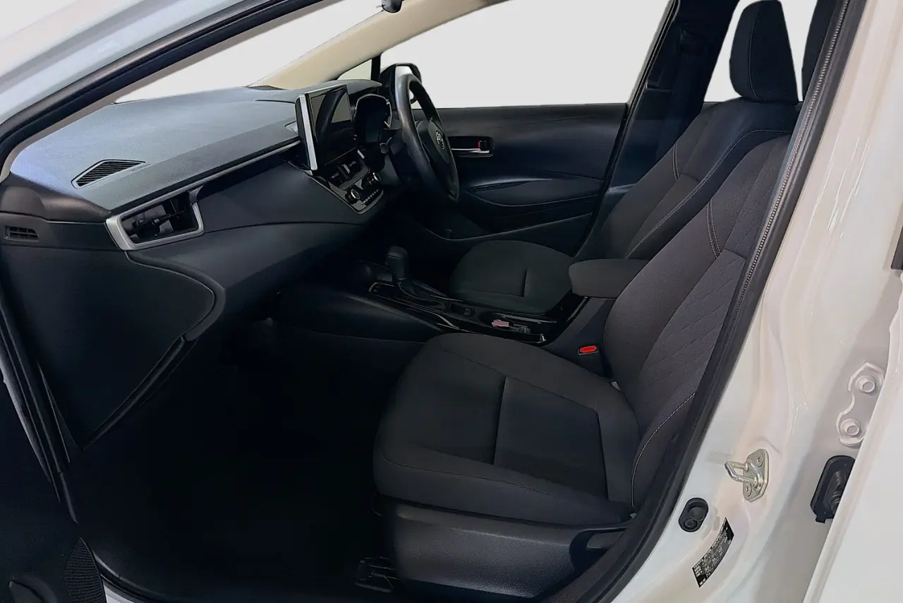 2025 Toyota Corolla Gallery Image 24