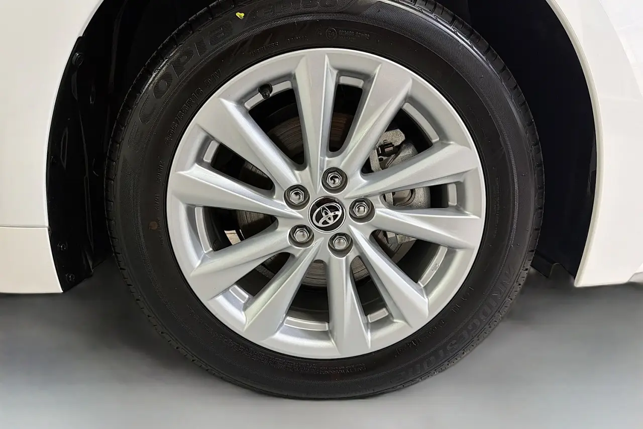 2025 Toyota Corolla Gallery Image 27