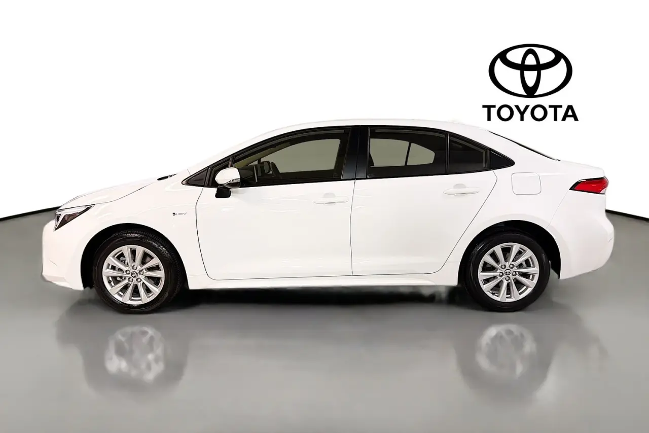 2025 Toyota Corolla Gallery Image 5