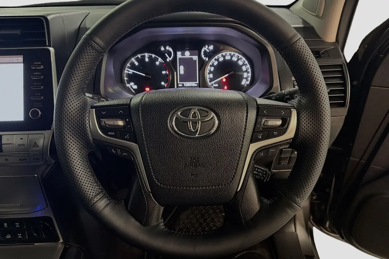 2020 Toyota Landcruiser Prado Gallery Image 20