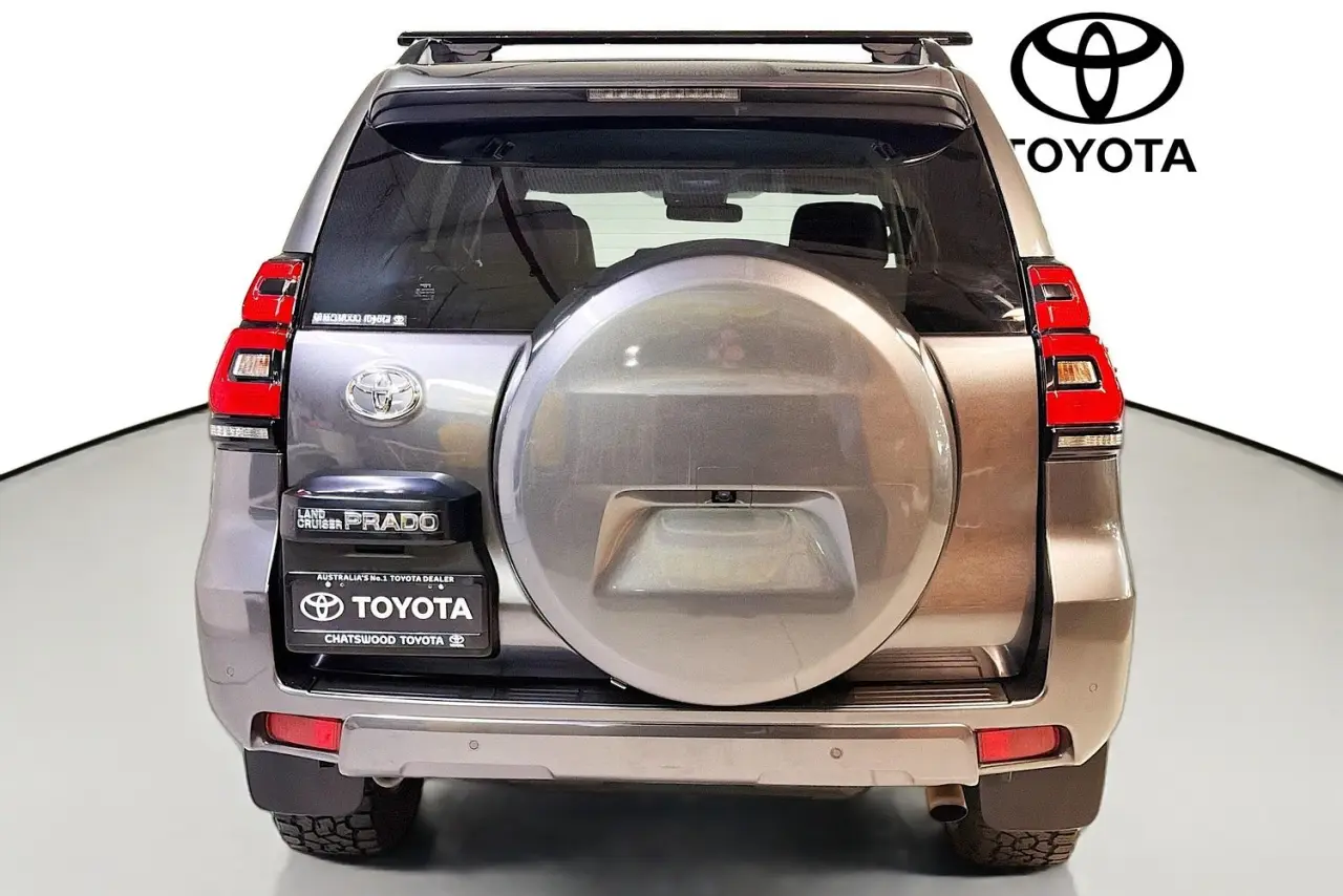 2020 Toyota Landcruiser Prado Gallery Image 7