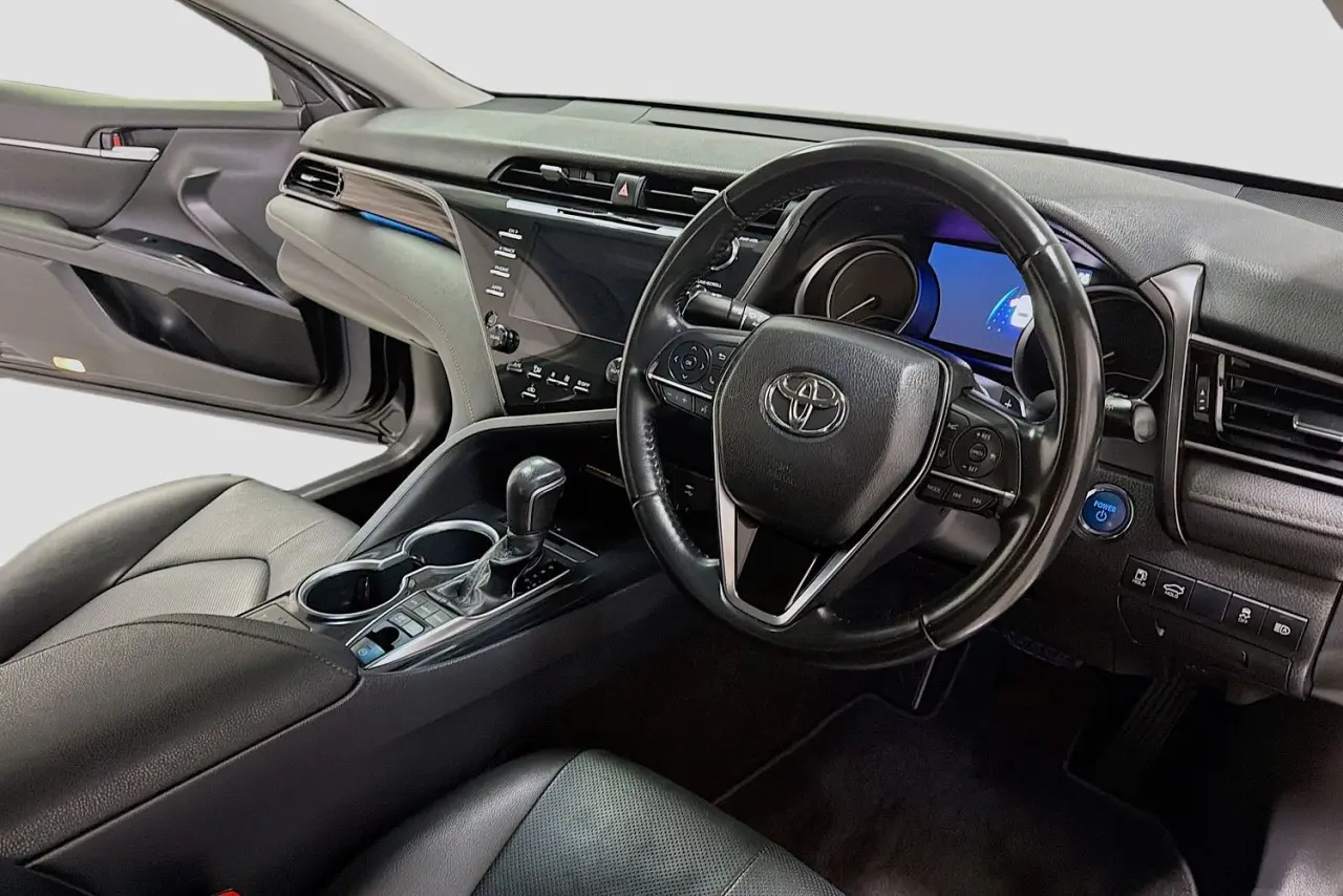 2020 Toyota Camry Gallery Image 23