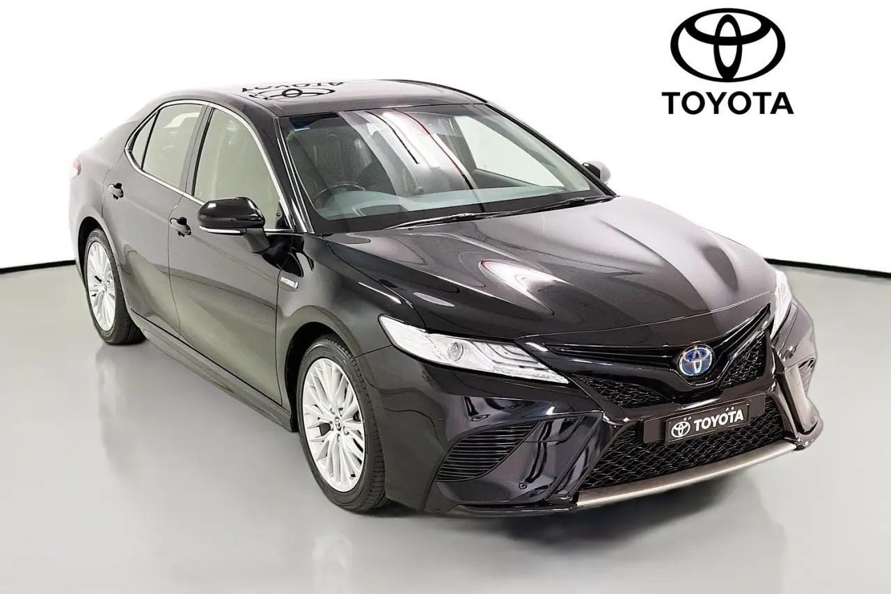 2020 Toyota Camry Gallery Image 31