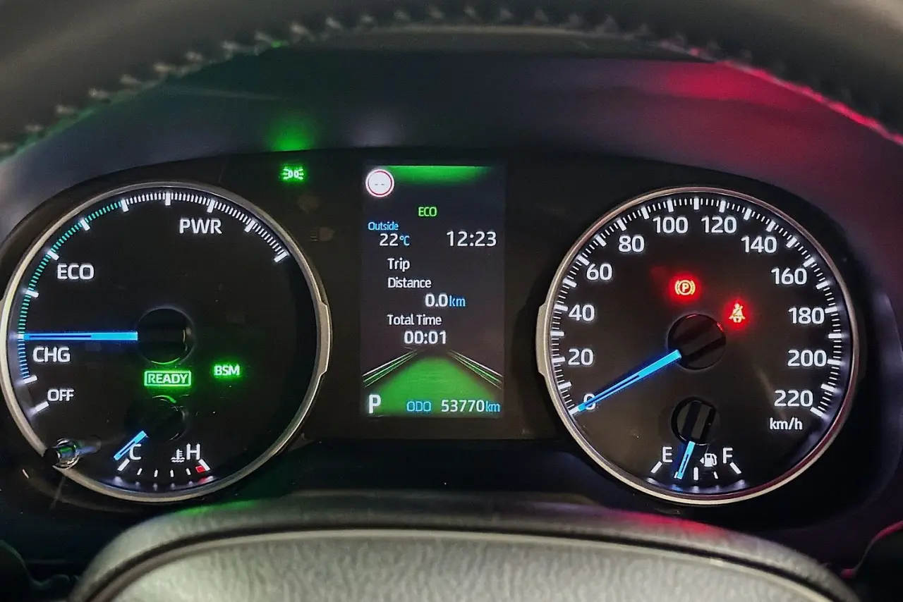 2021 Toyota RAV4 Gallery Image 21