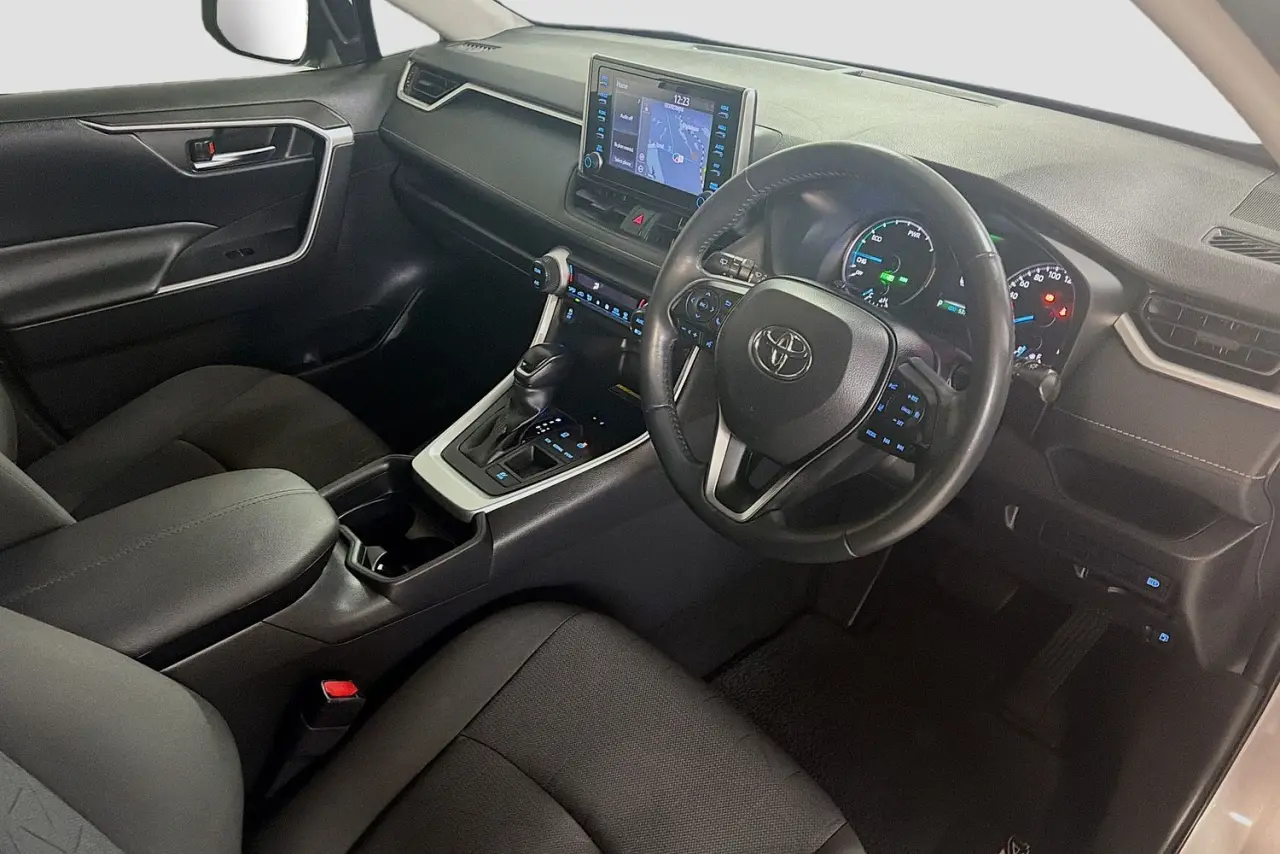 2021 Toyota RAV4 Gallery Image 22
