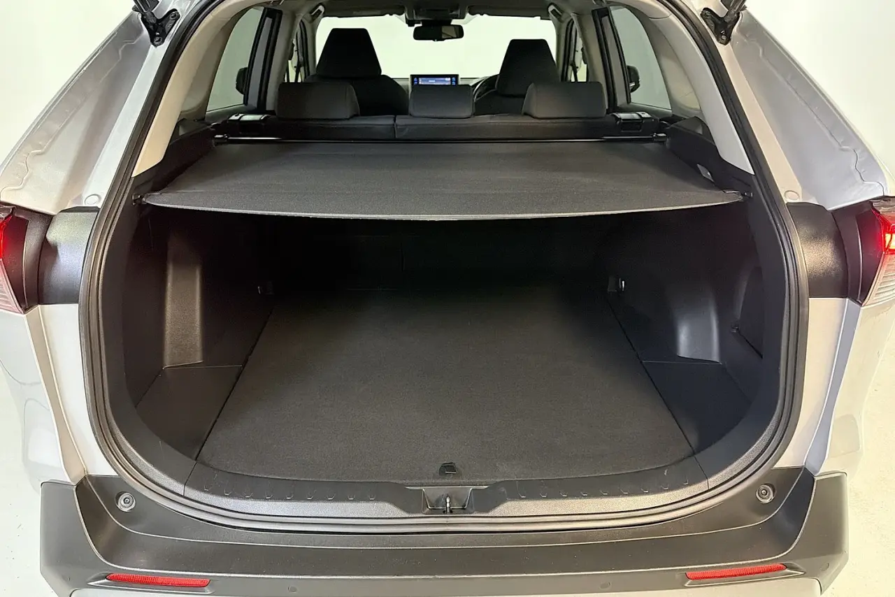 2021 Toyota RAV4 Gallery Image 26