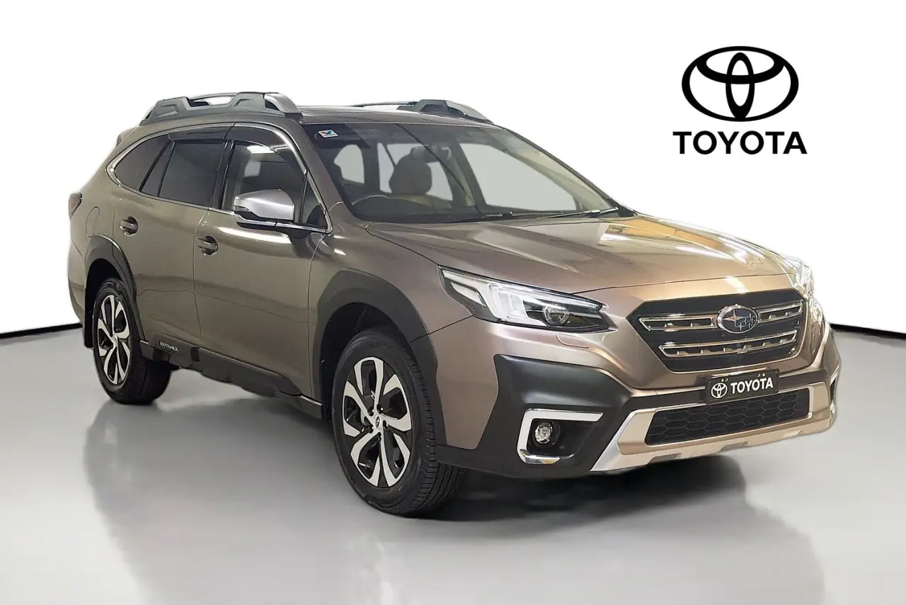 2022 Subaru Outback Gallery Image 1