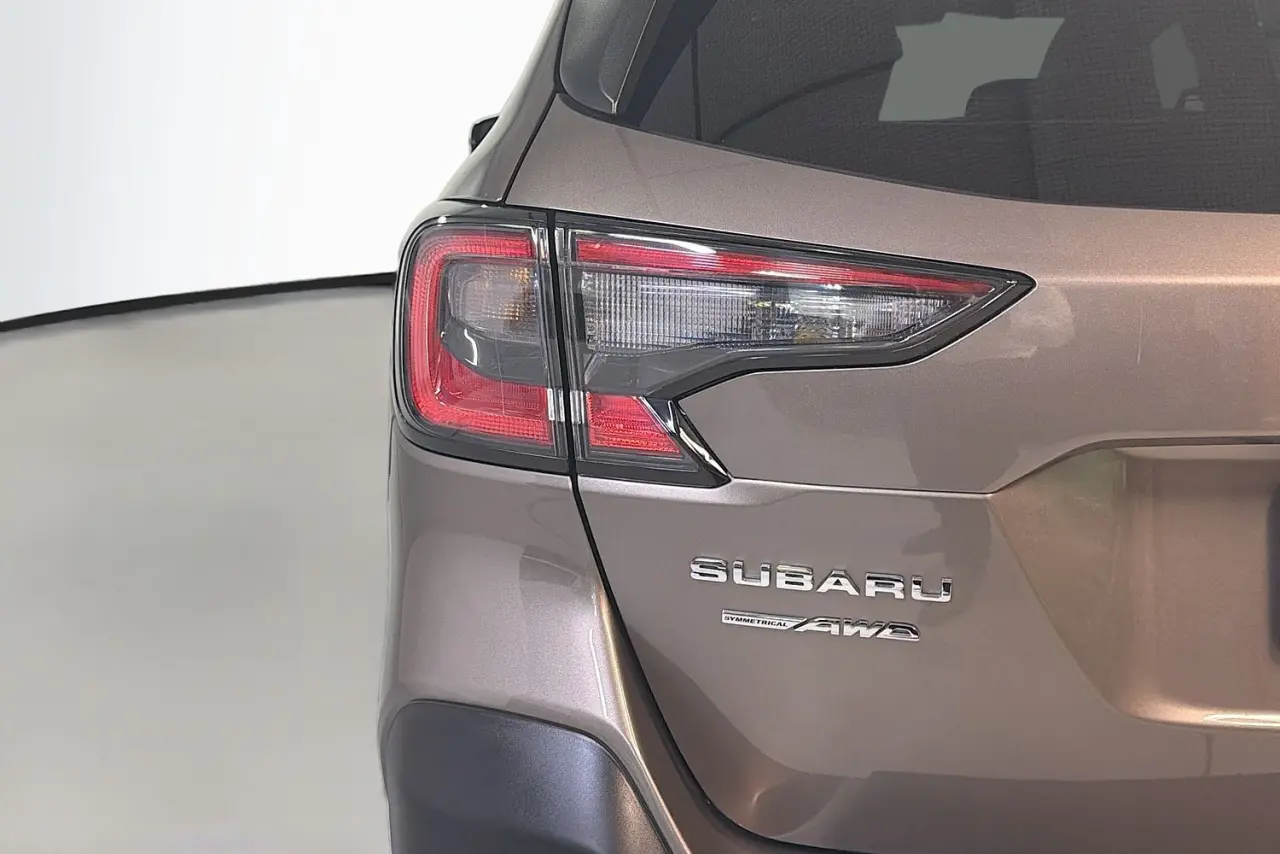 2022 Subaru Outback Gallery Image 14