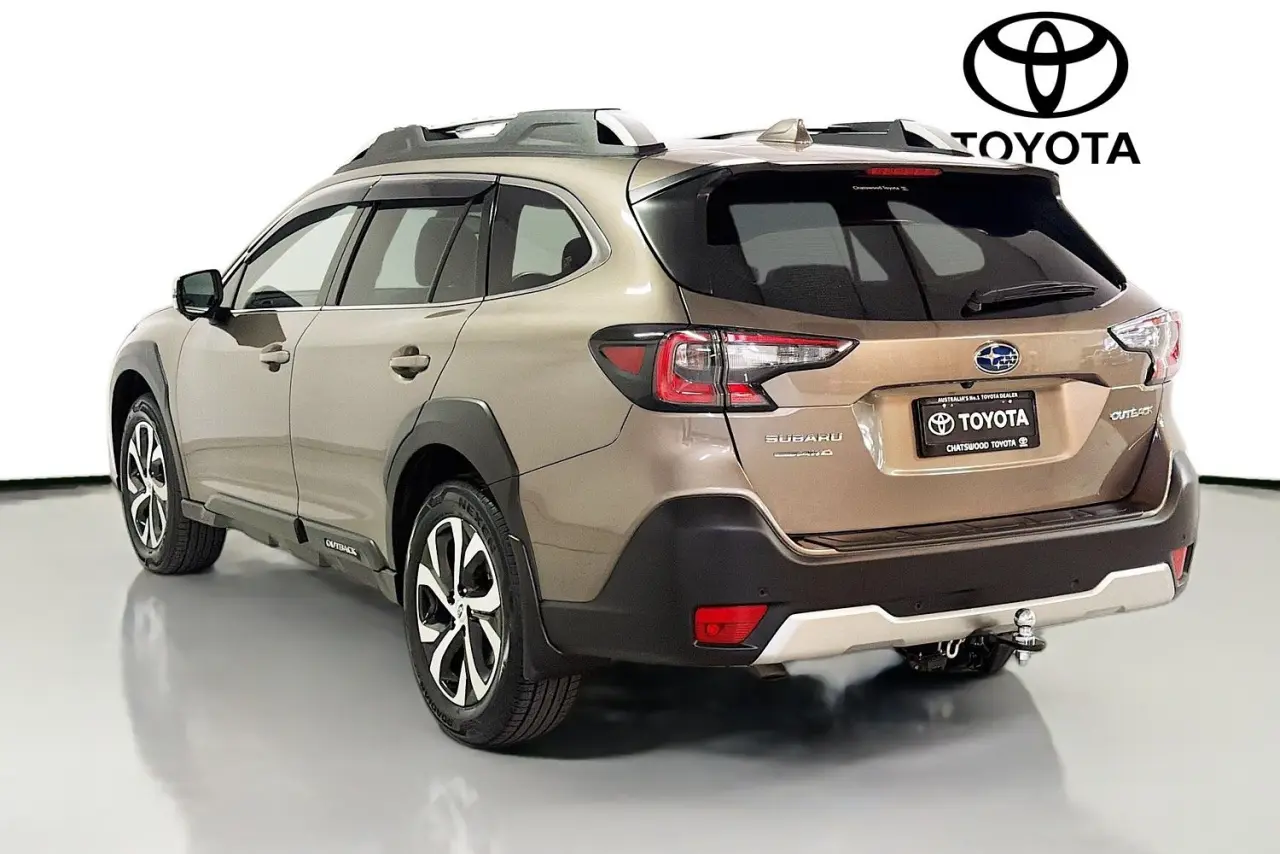 2022 Subaru Outback Gallery Image 17