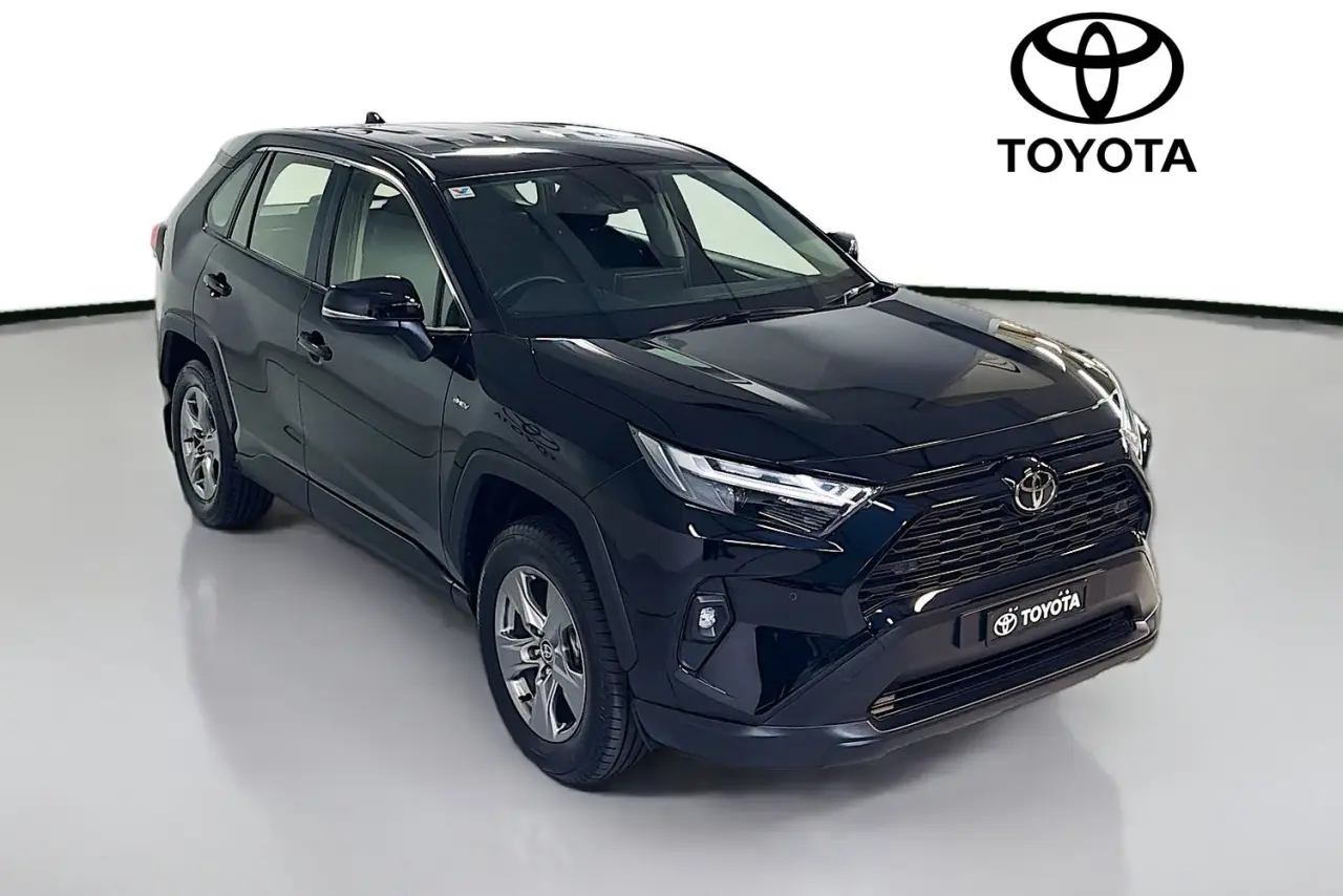 2025 Toyota RAV4 Gallery Image 29