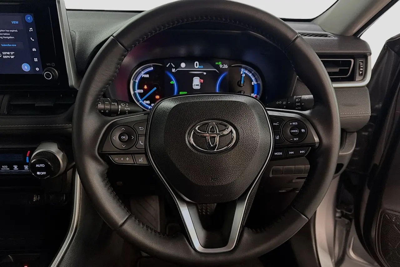 2024 Toyota RAV4 Gallery Image 19