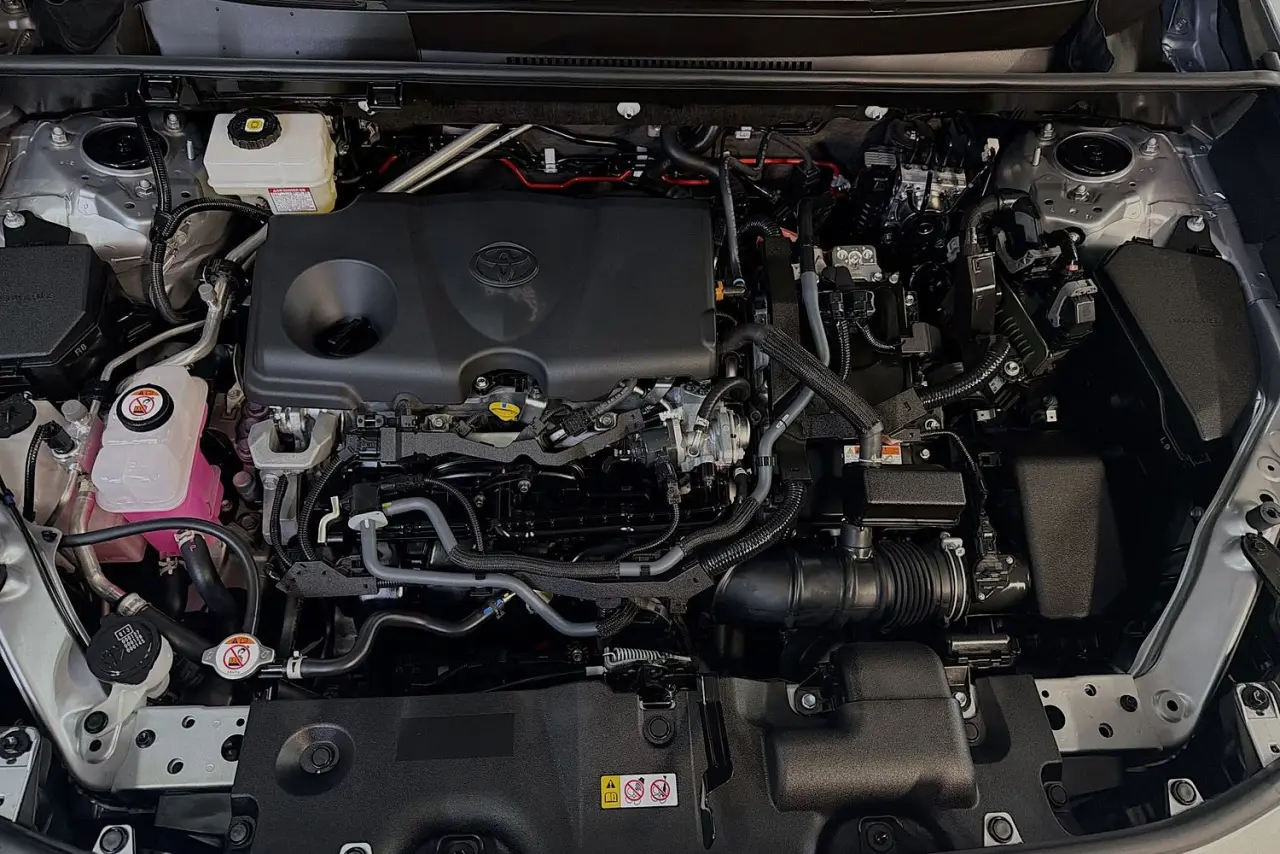 2024 Toyota RAV4 Gallery Image 27