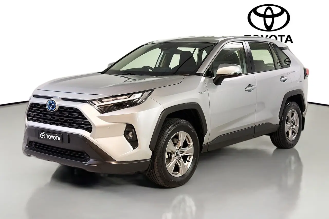 2024 Toyota RAV4 Gallery Image 4