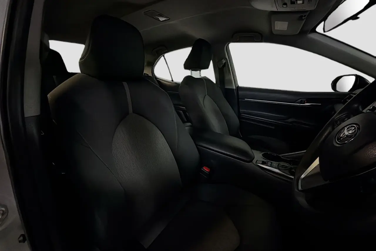 2024 Toyota Camry Gallery Image 13