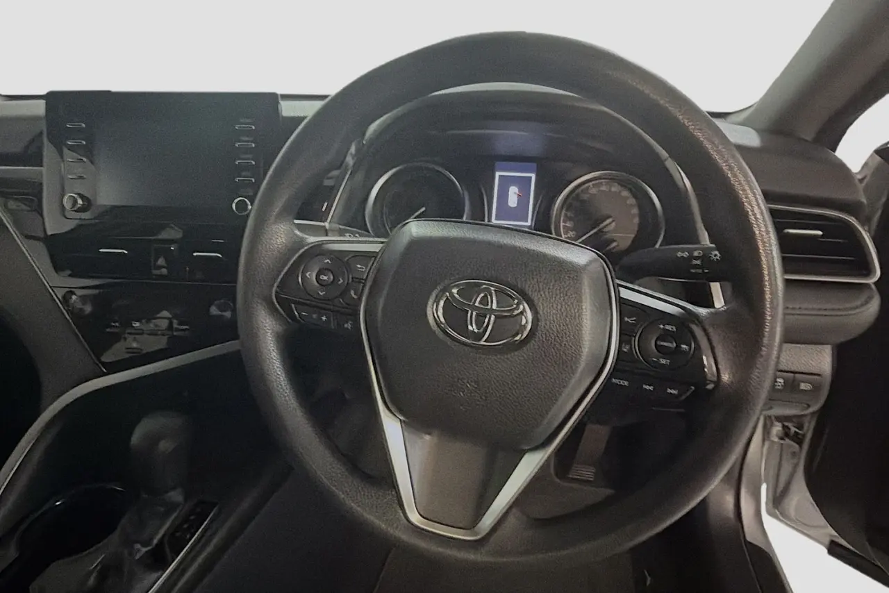 2024 Toyota Camry Gallery Image 21