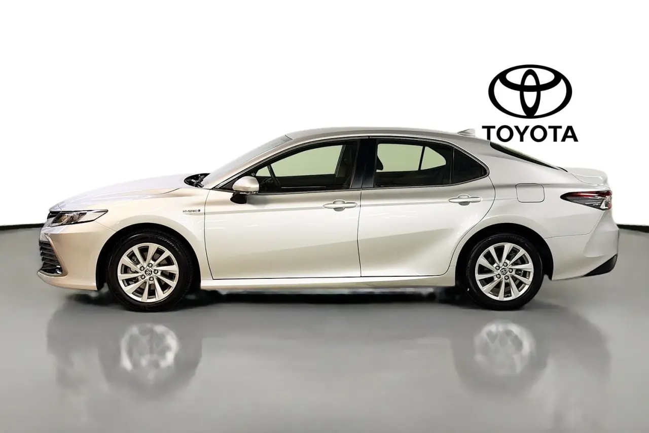 2024 Toyota Camry Gallery Image 5