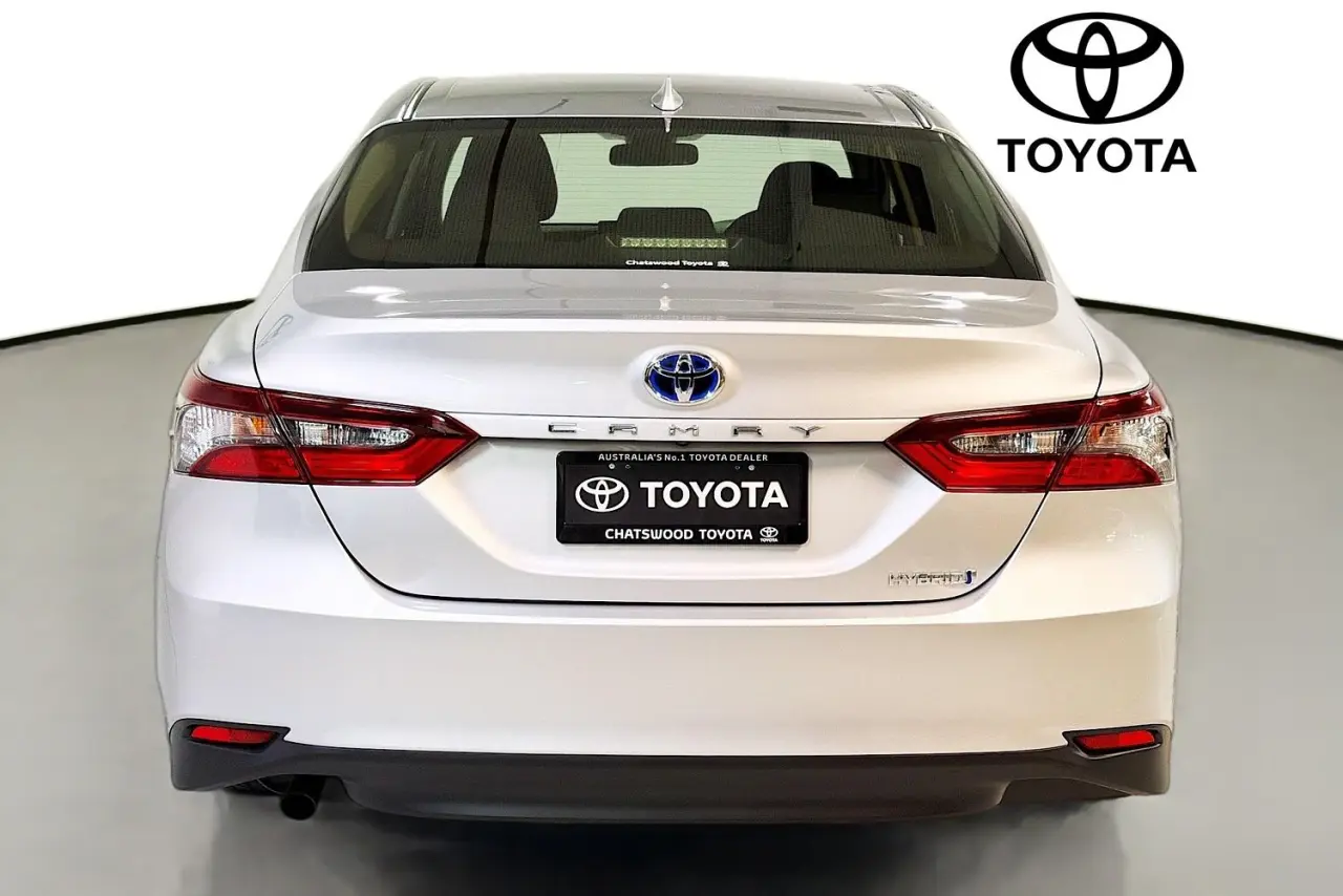 2024 Toyota Camry Gallery Image 7