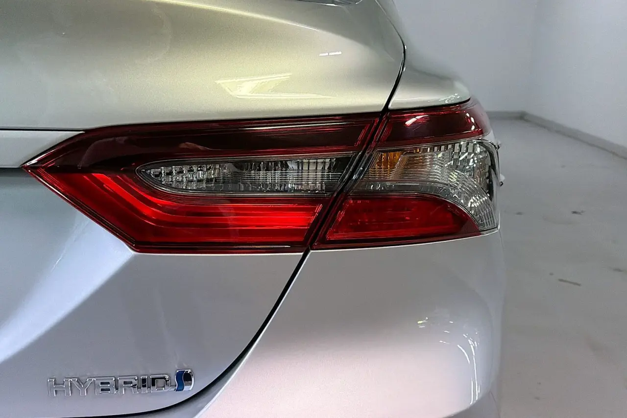 2024 Toyota Camry Gallery Image 9