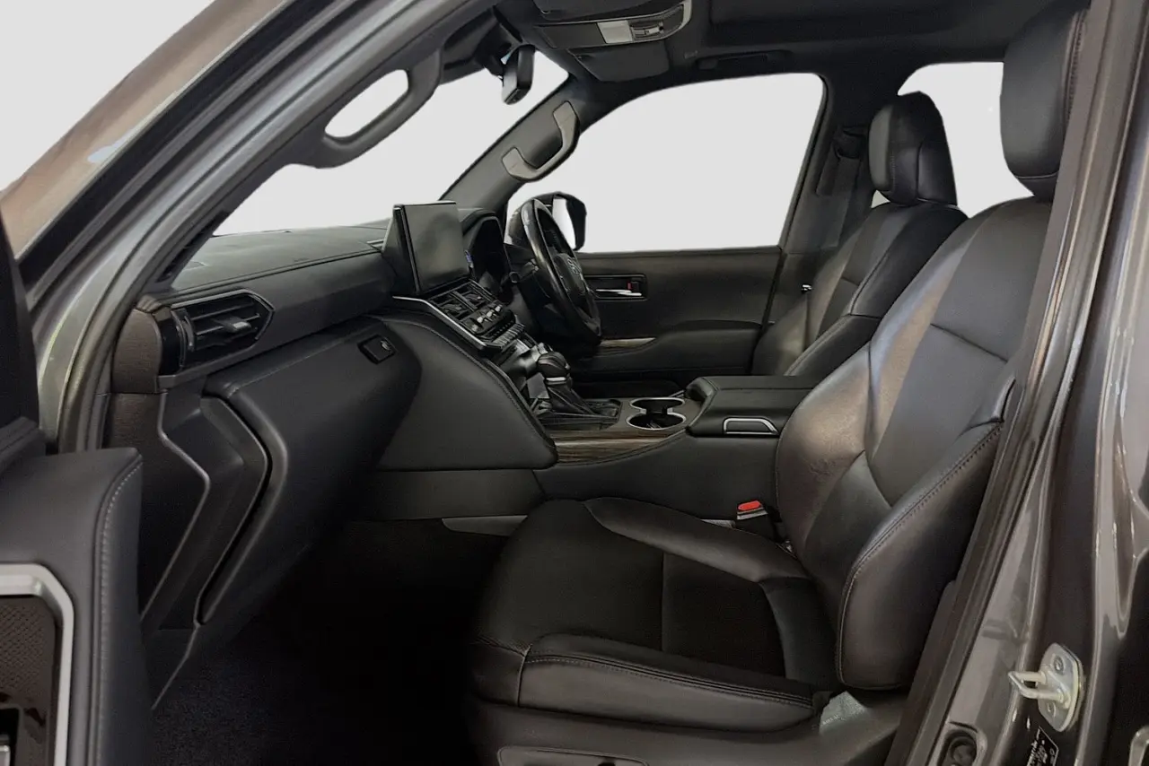 2023 Toyota Landcruiser Gallery Image 25