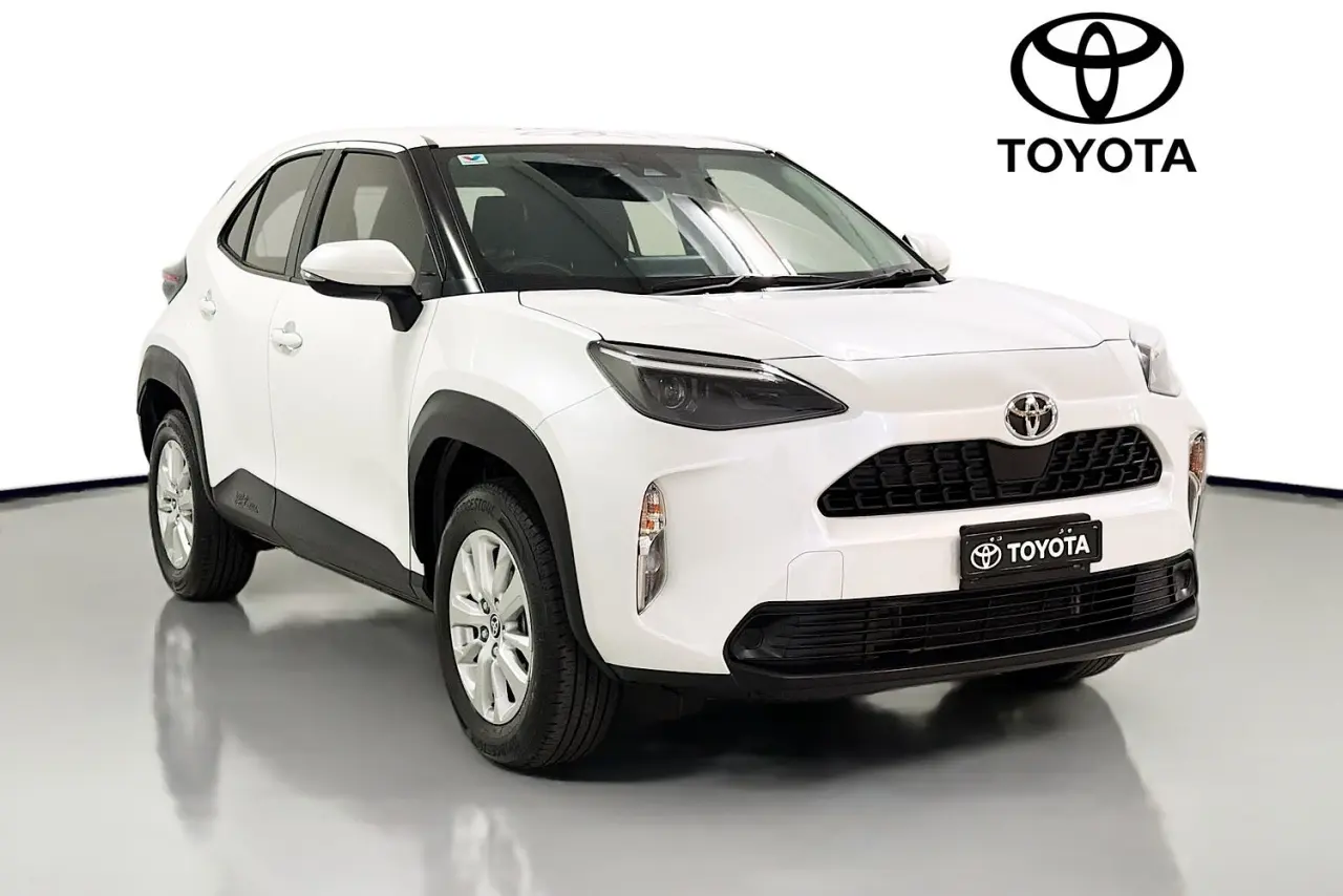 2023 Toyota Yaris Cross Gallery Image 1