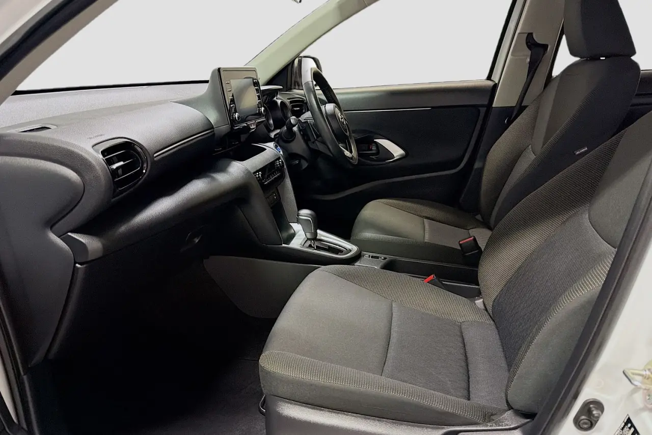 2023 Toyota Yaris Cross Gallery Image 24