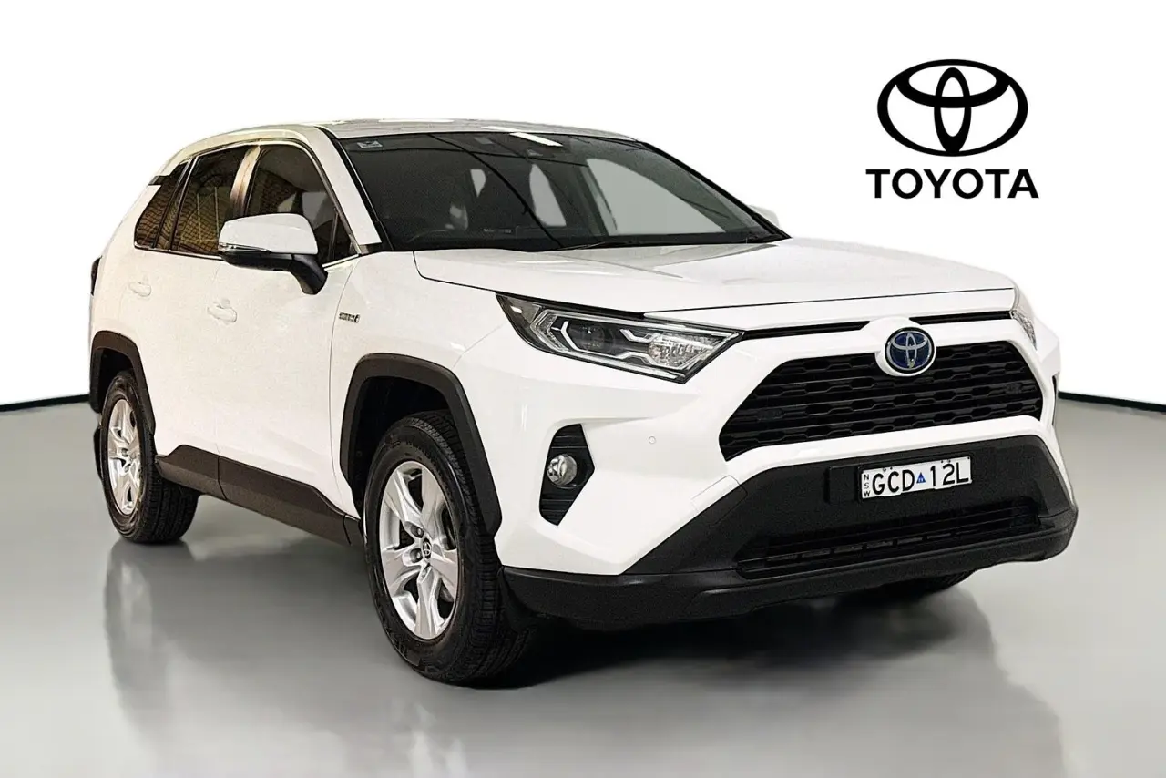 2021 Toyota RAV4 Gallery Image 1
