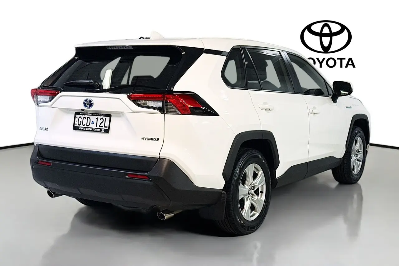 2021 Toyota RAV4 Gallery Image 10