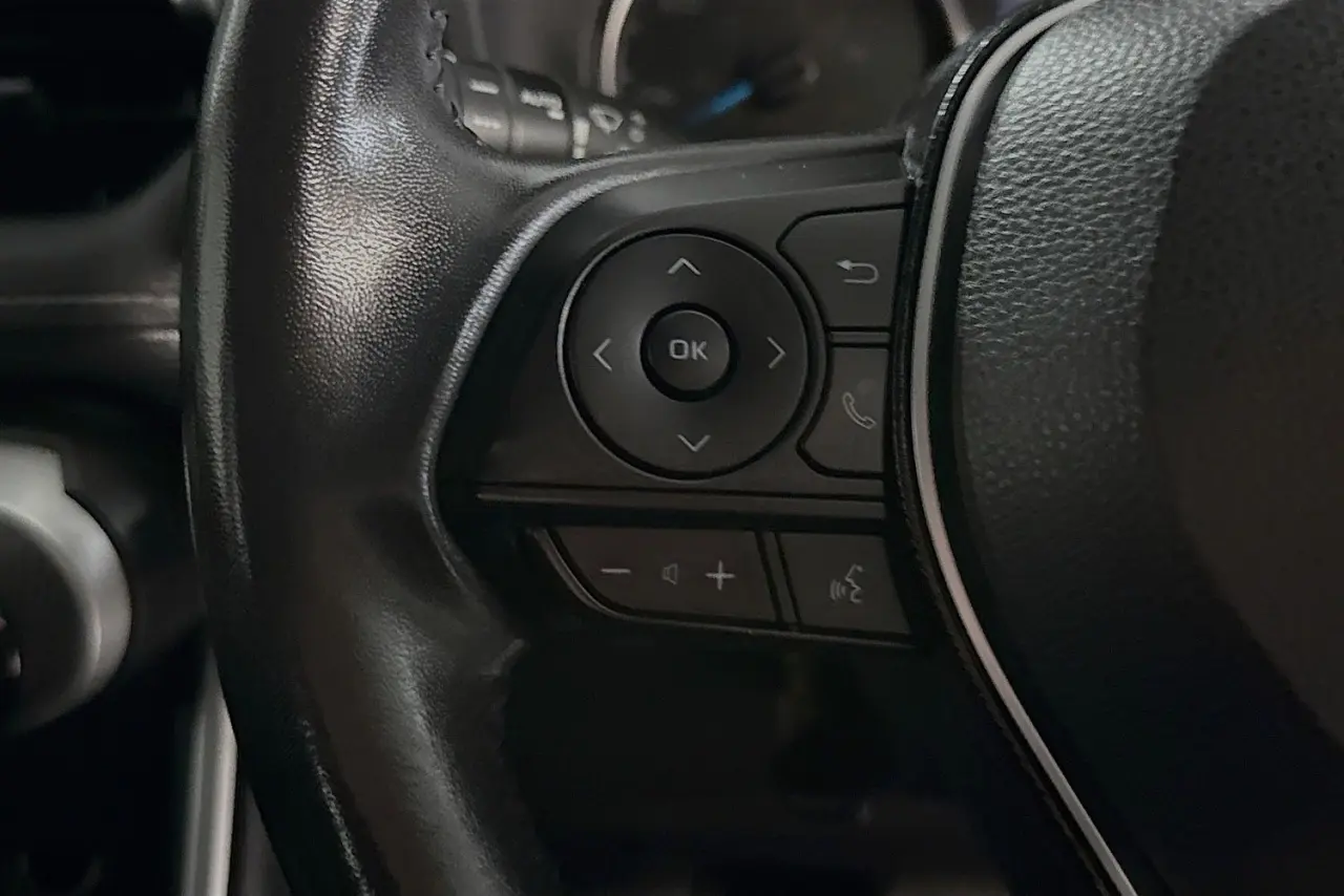 2021 Toyota RAV4 Gallery Image 19