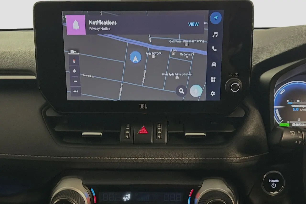 2024 Toyota RAV4 Gallery Image 15