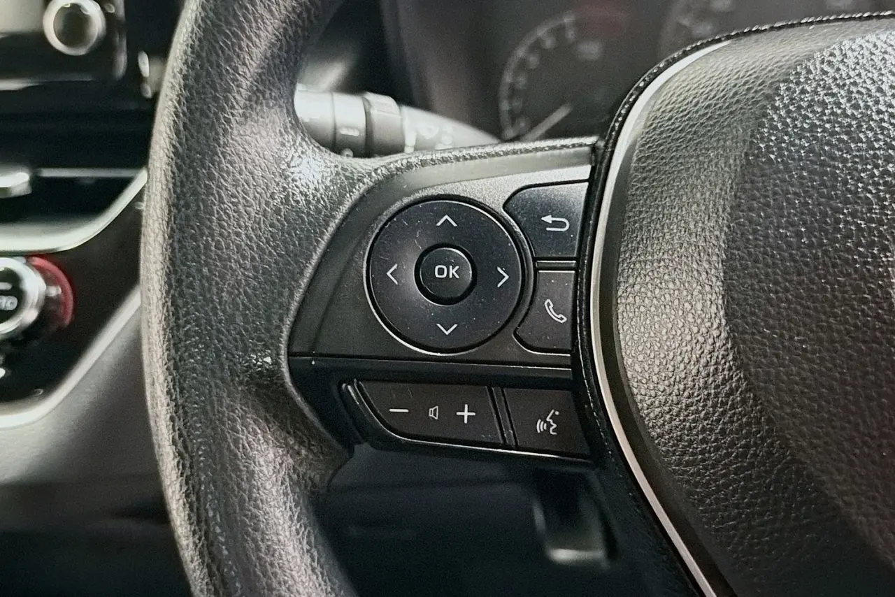 2021 Toyota Corolla Gallery Image 18