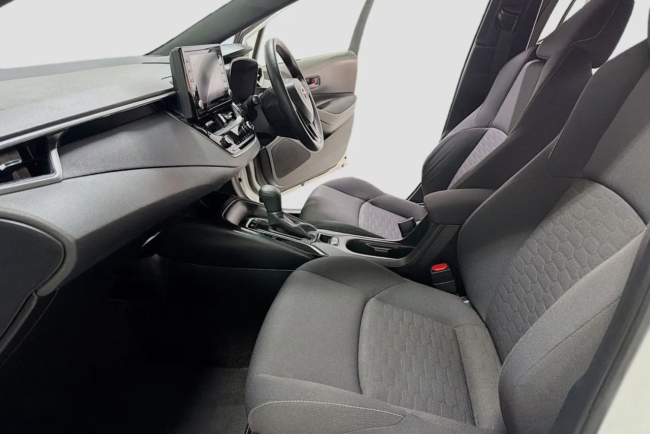 2021 Toyota Corolla Gallery Image 24