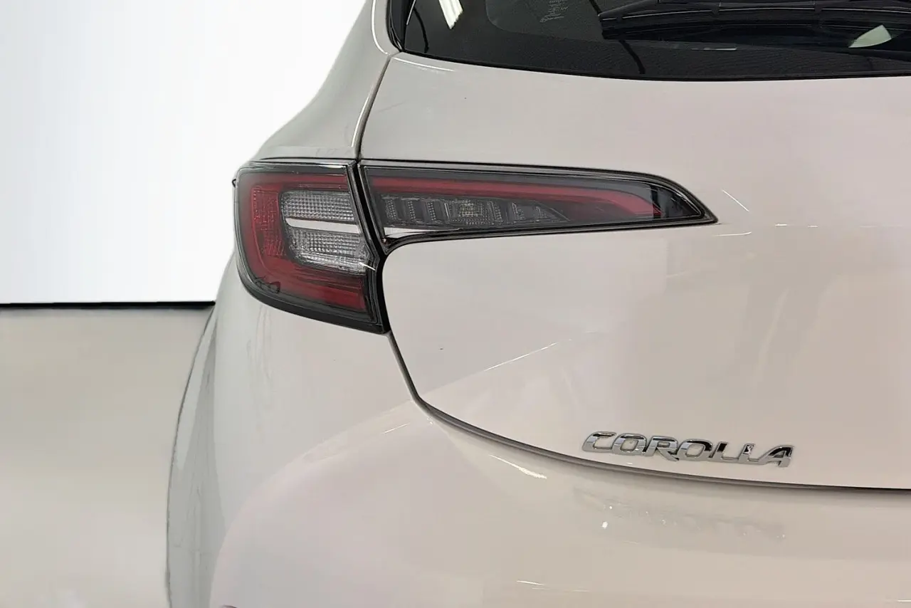 2021 Toyota Corolla Gallery Image 8
