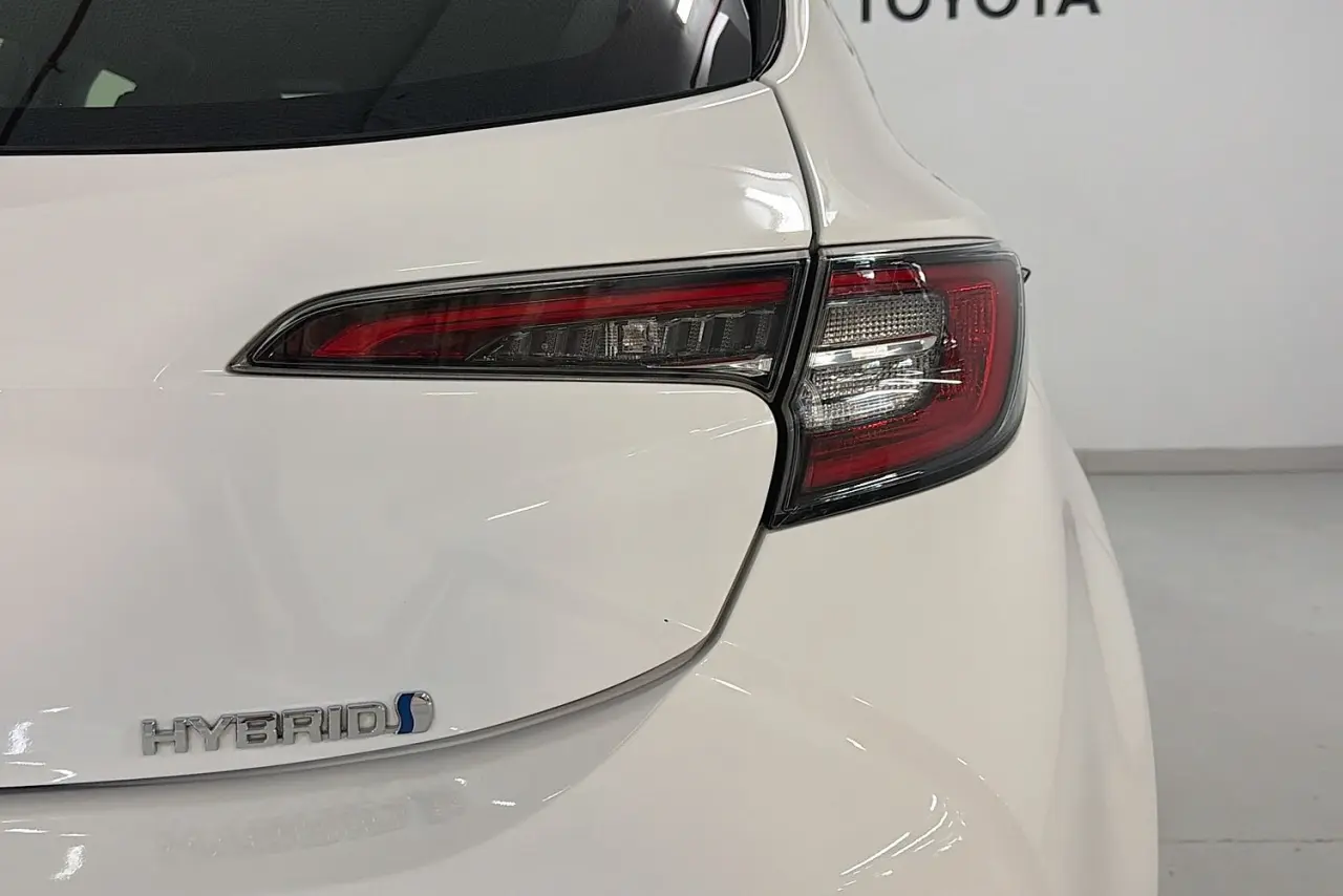 2021 Toyota Corolla Gallery Image 9