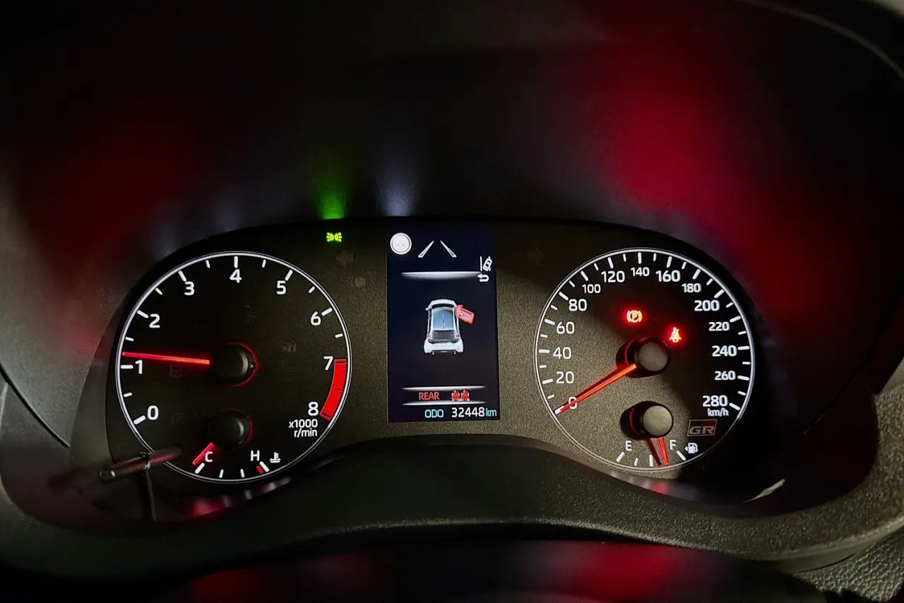 2021 Toyota Yaris Gallery Image 22