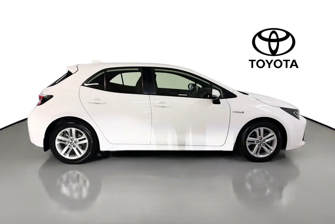 2021 Toyota Corolla Gallery Image 11