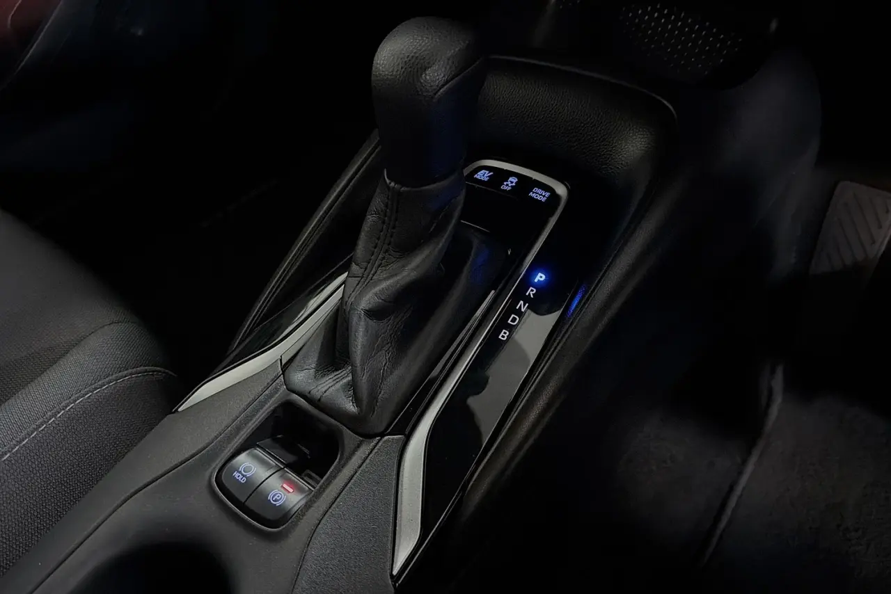 2021 Toyota Corolla Gallery Image 16