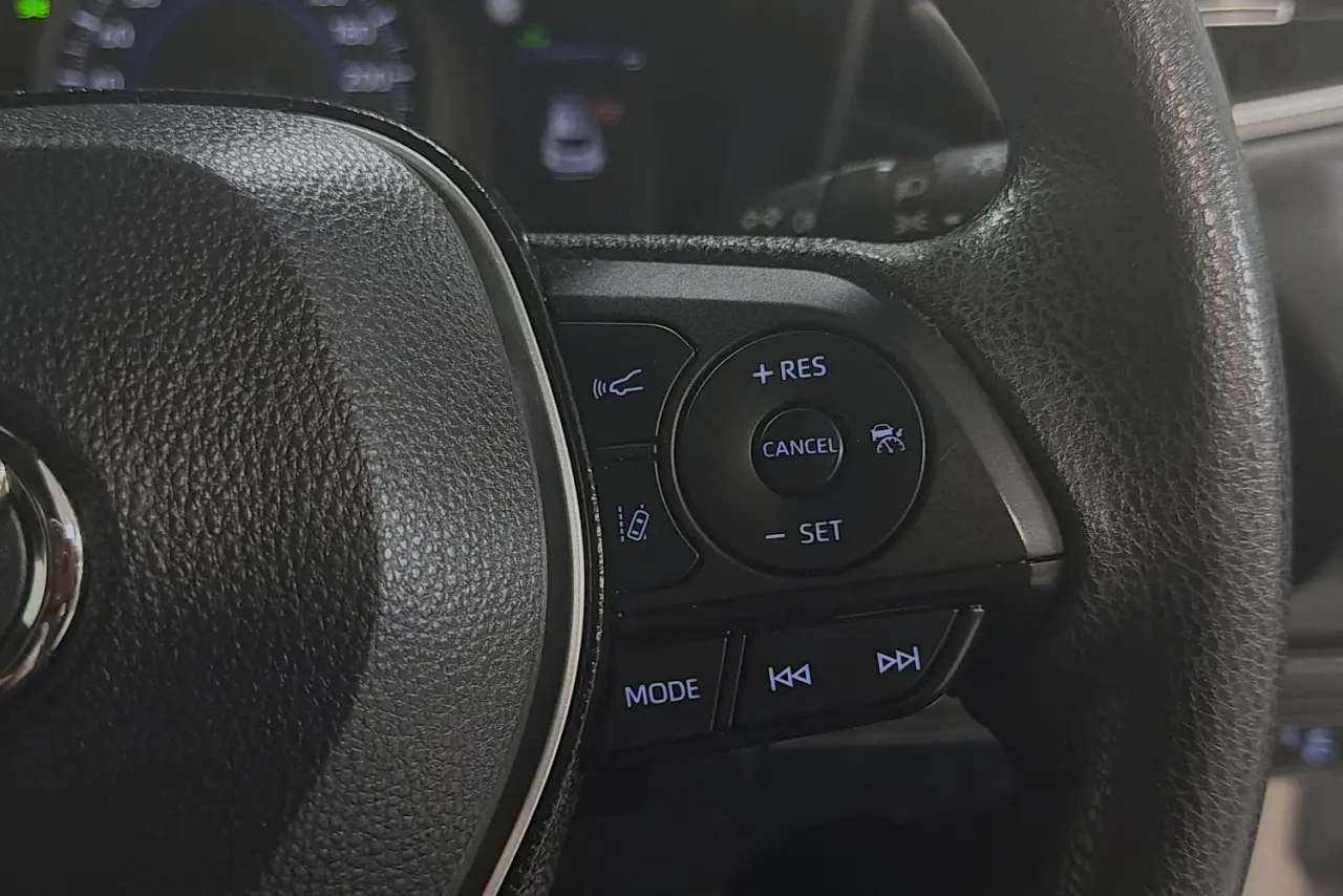 2021 Toyota Corolla Gallery Image 18