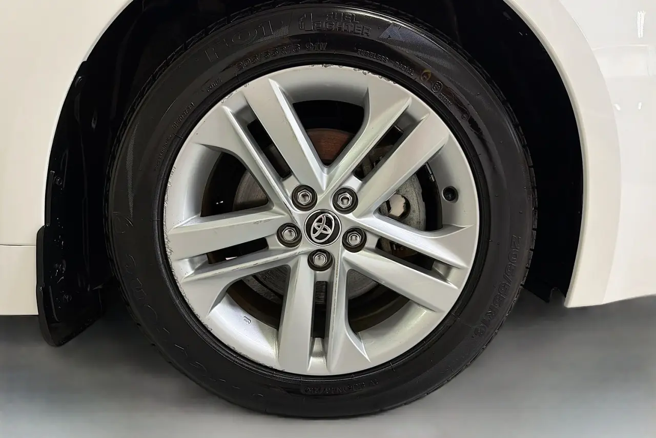 2021 Toyota Corolla Gallery Image 26