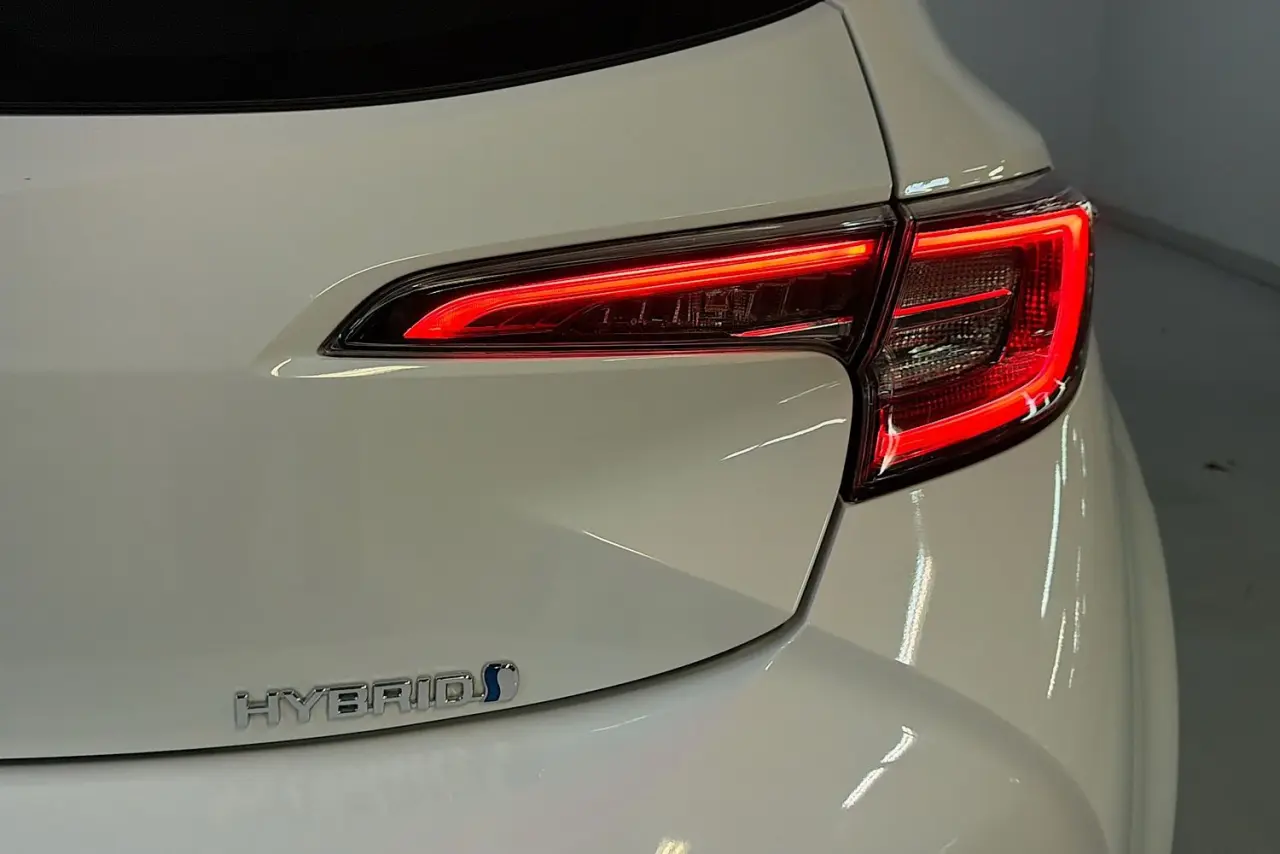 2021 Toyota Corolla Gallery Image 9