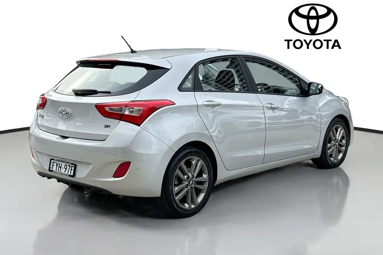 2016 Hyundai i30 Gallery Image 10