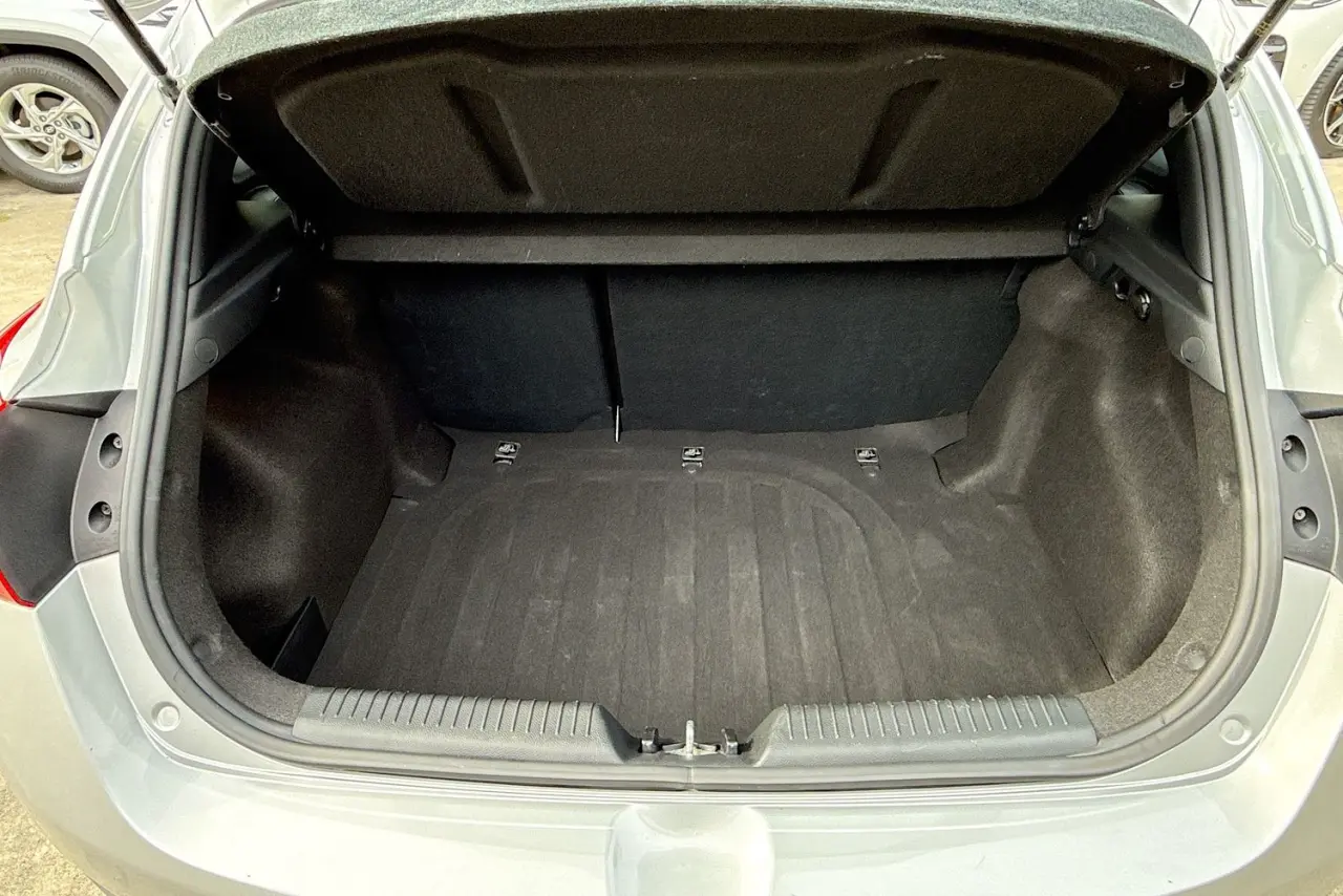 2016 Hyundai i30 Gallery Image 25