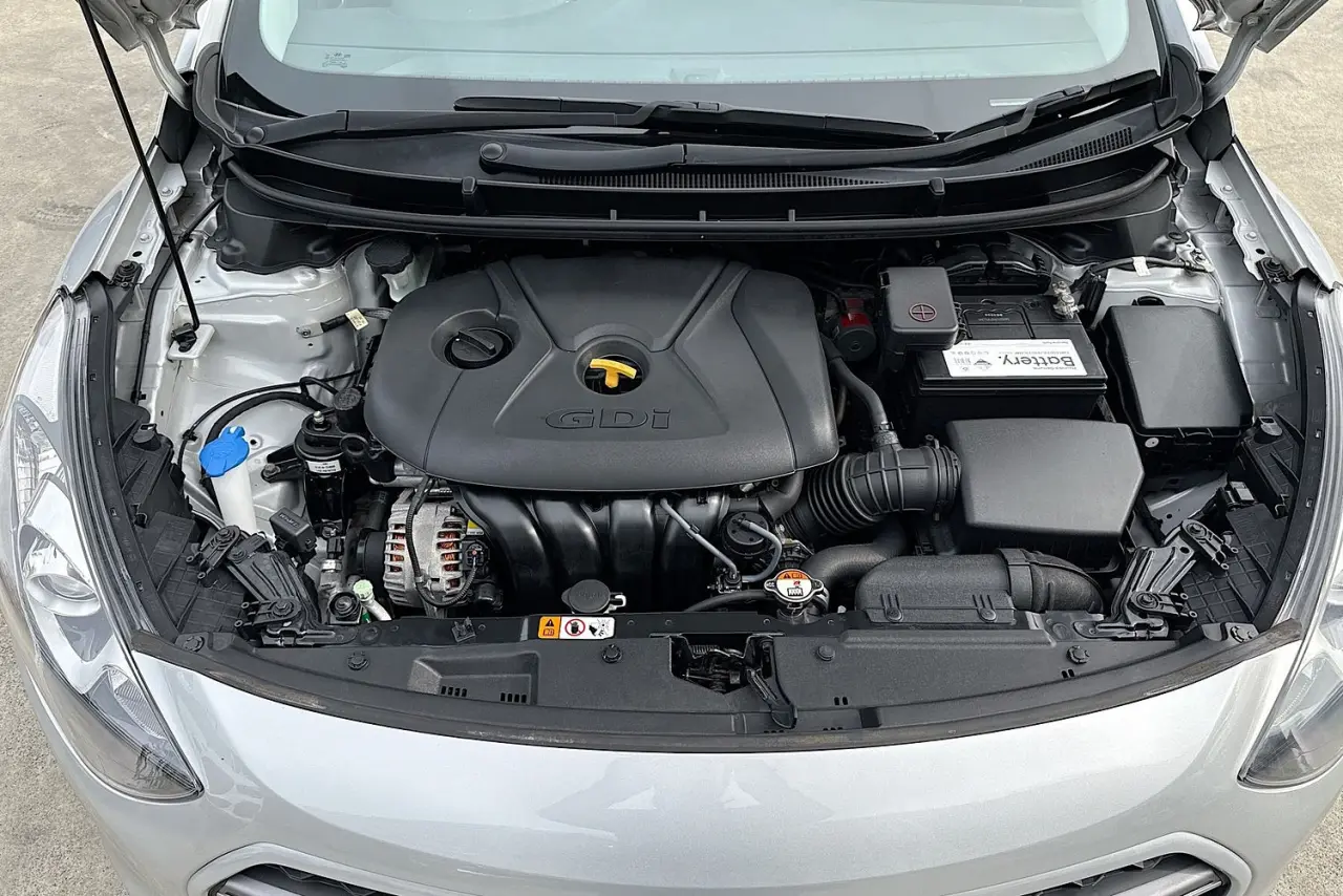 2016 Hyundai i30 Gallery Image 27