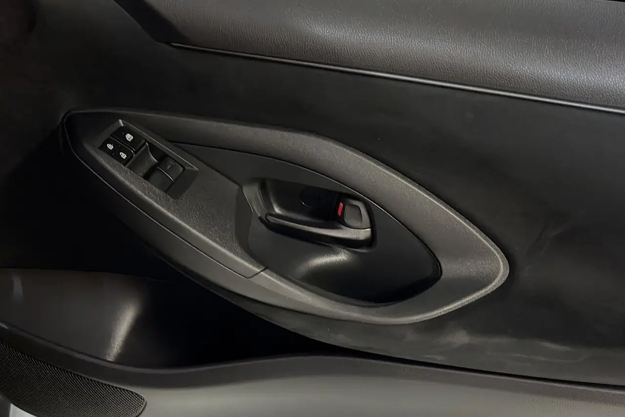 2025 Toyota Yaris Gallery Image 24