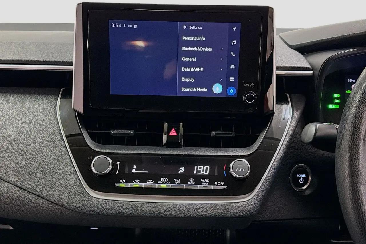 2022 Toyota Corolla Gallery Image 15