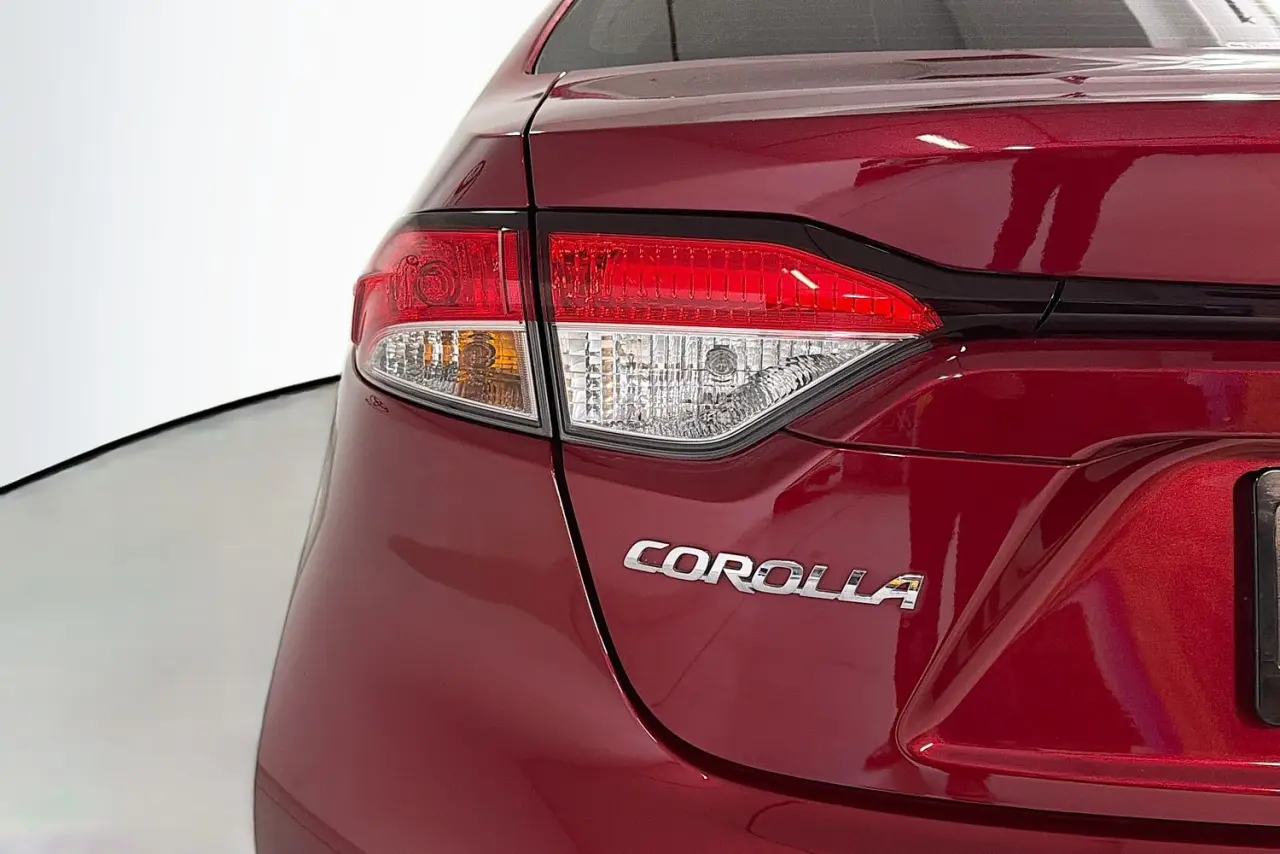 2022 Toyota Corolla Gallery Image 8