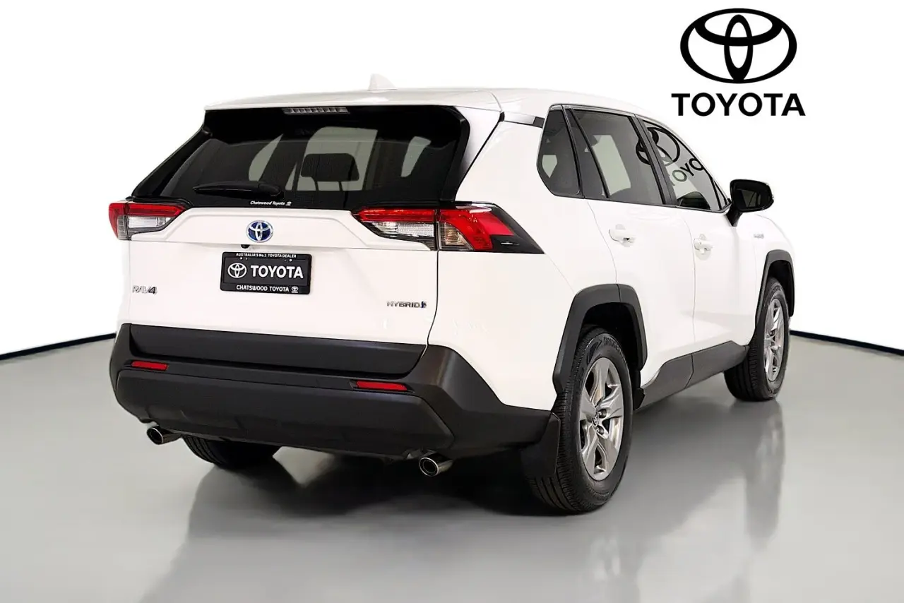2023 Toyota RAV4 Gallery Image 10
